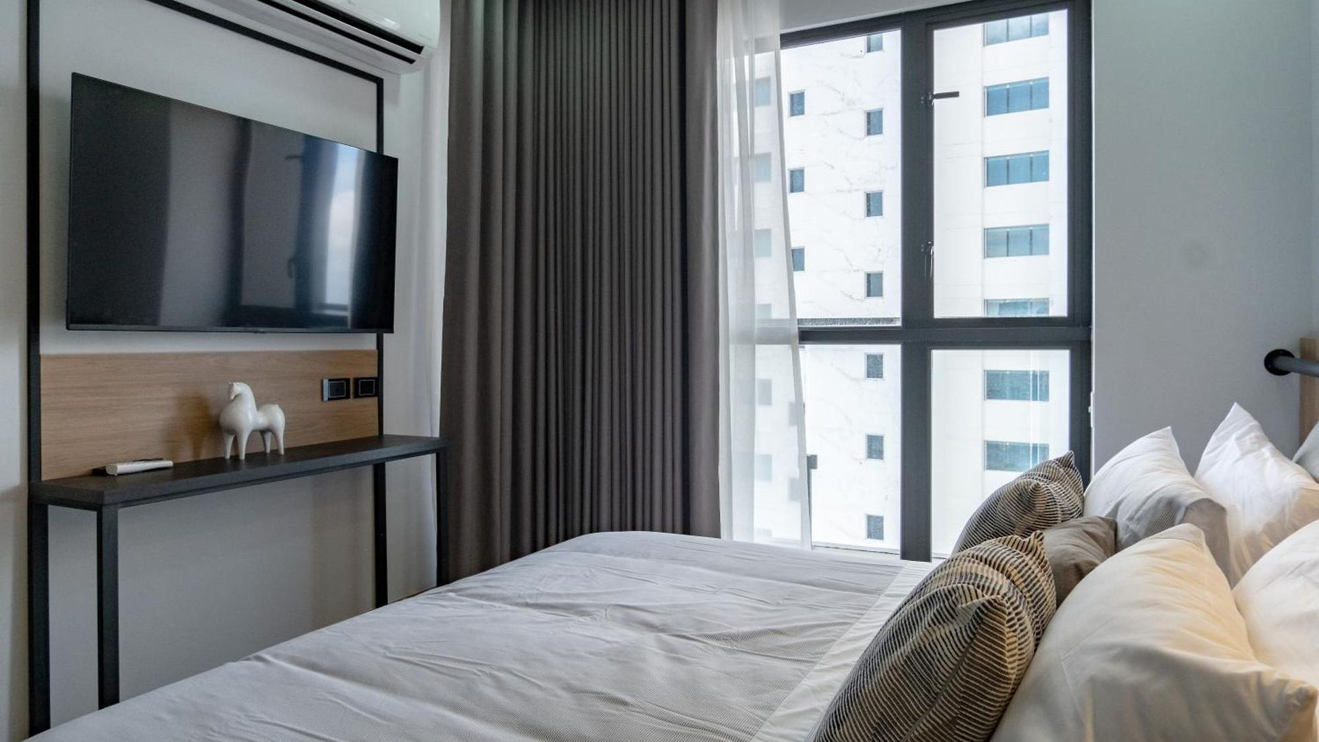 Luxury Oceanfront In Centro Cartagena