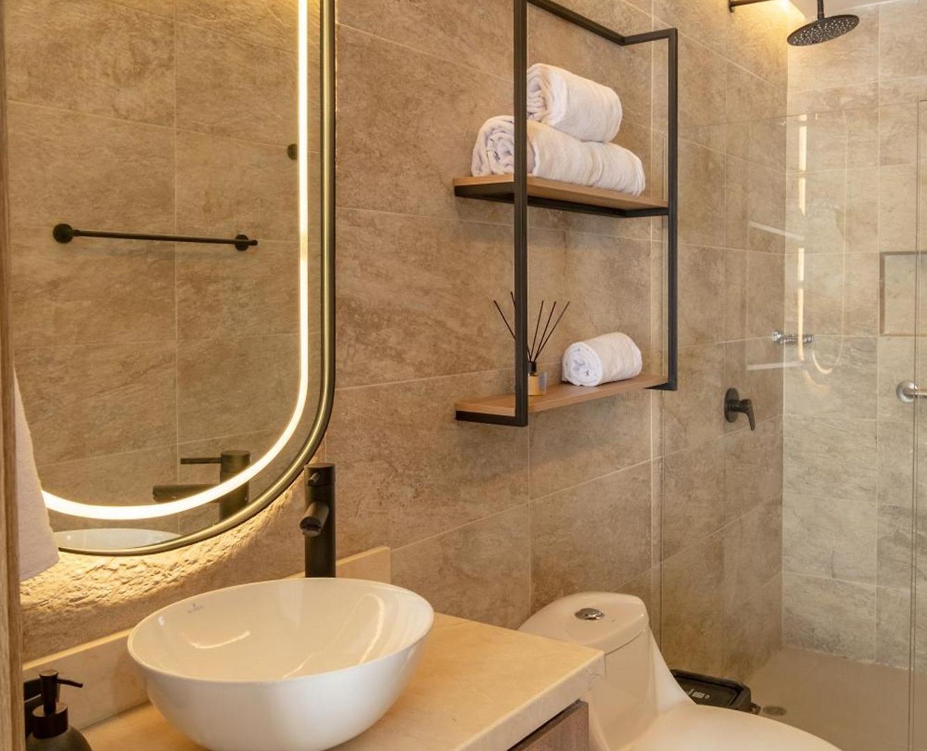 Luxury Oceanfront In Centro Apartment *