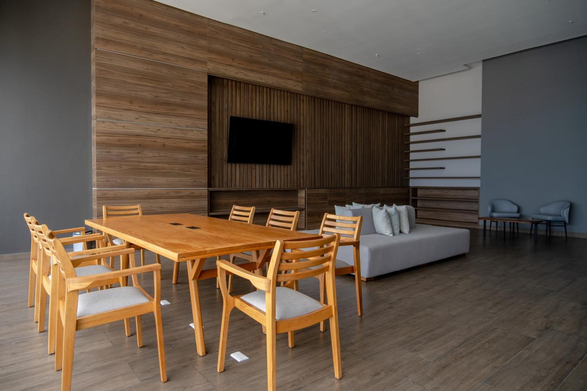 Luxury Oceanfront In Centro Cartagena