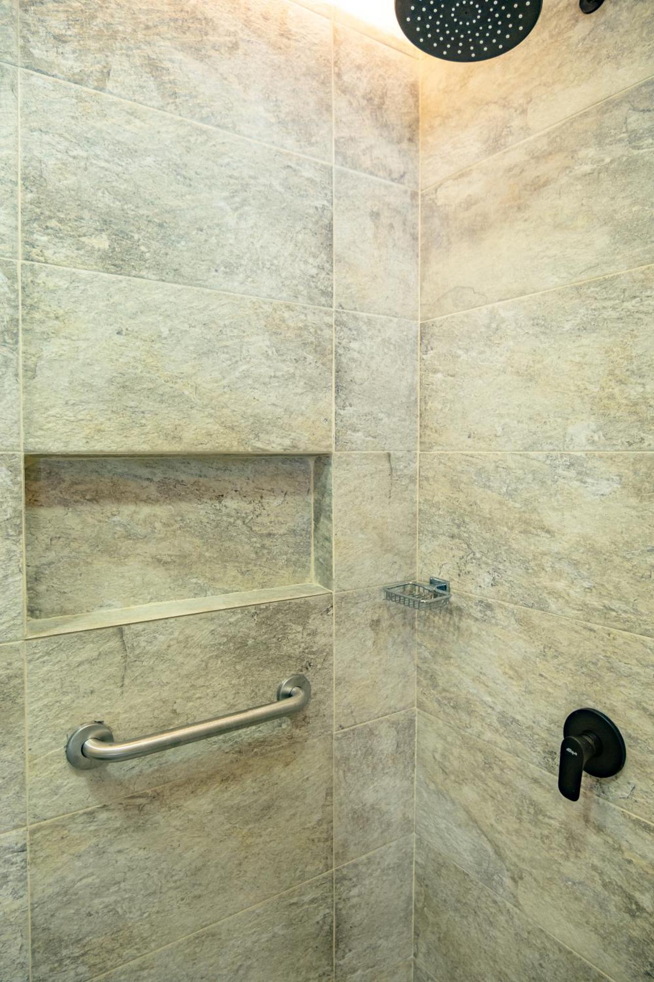 Luxury Oceanfront In Centro * Cartagena